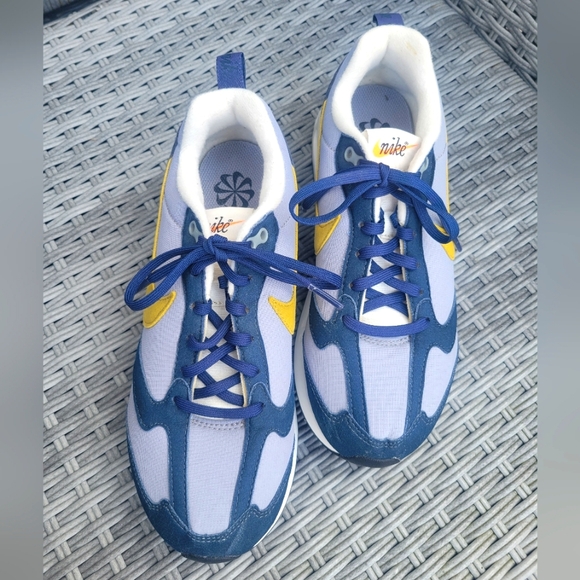 Nike Air Max Dawn Particle Grey Dark Citron - Picture 2 of 7